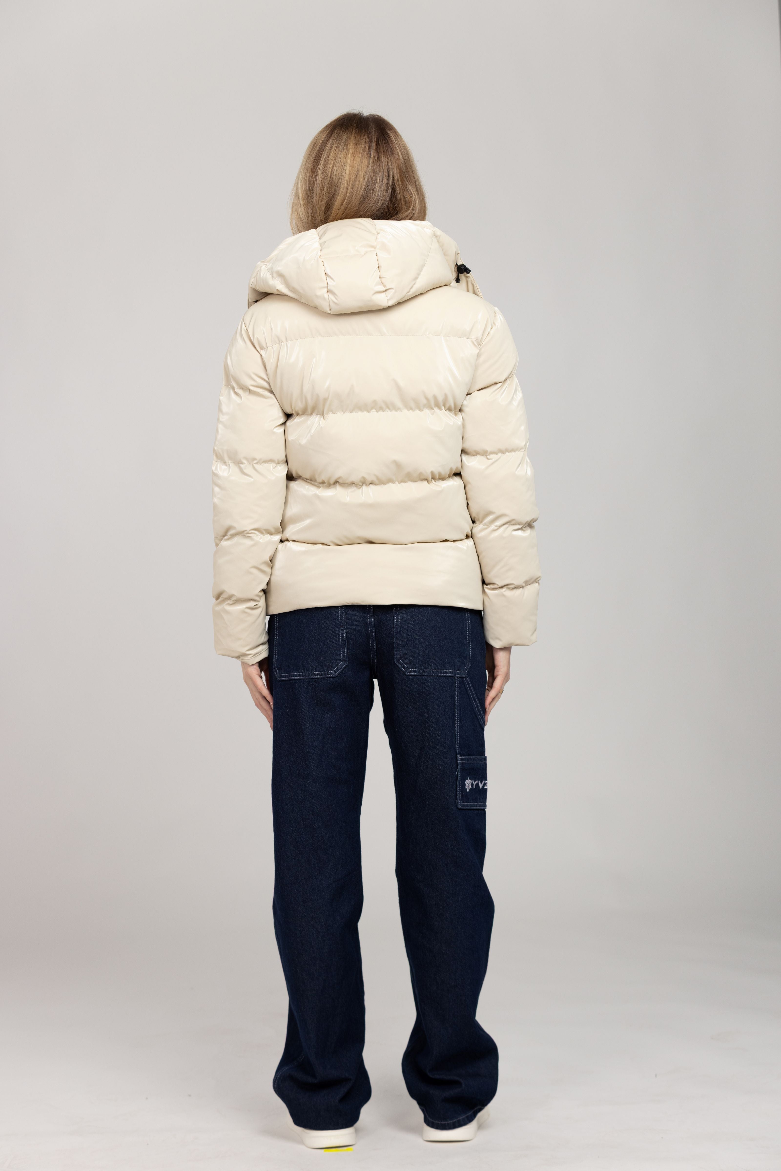 Nebula Puffer (Glossy Beige)