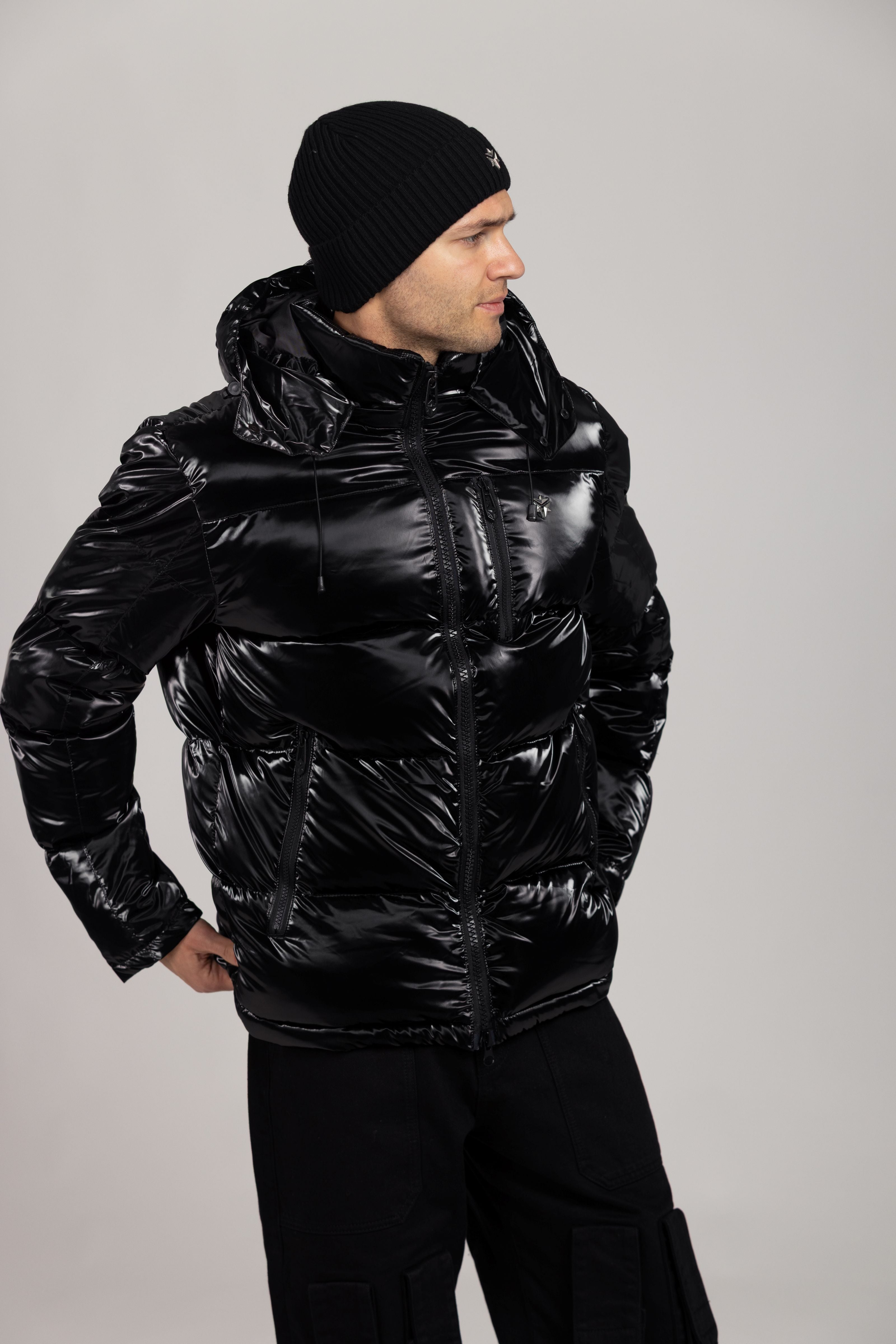 Nebula Puffer (Glossy Black)