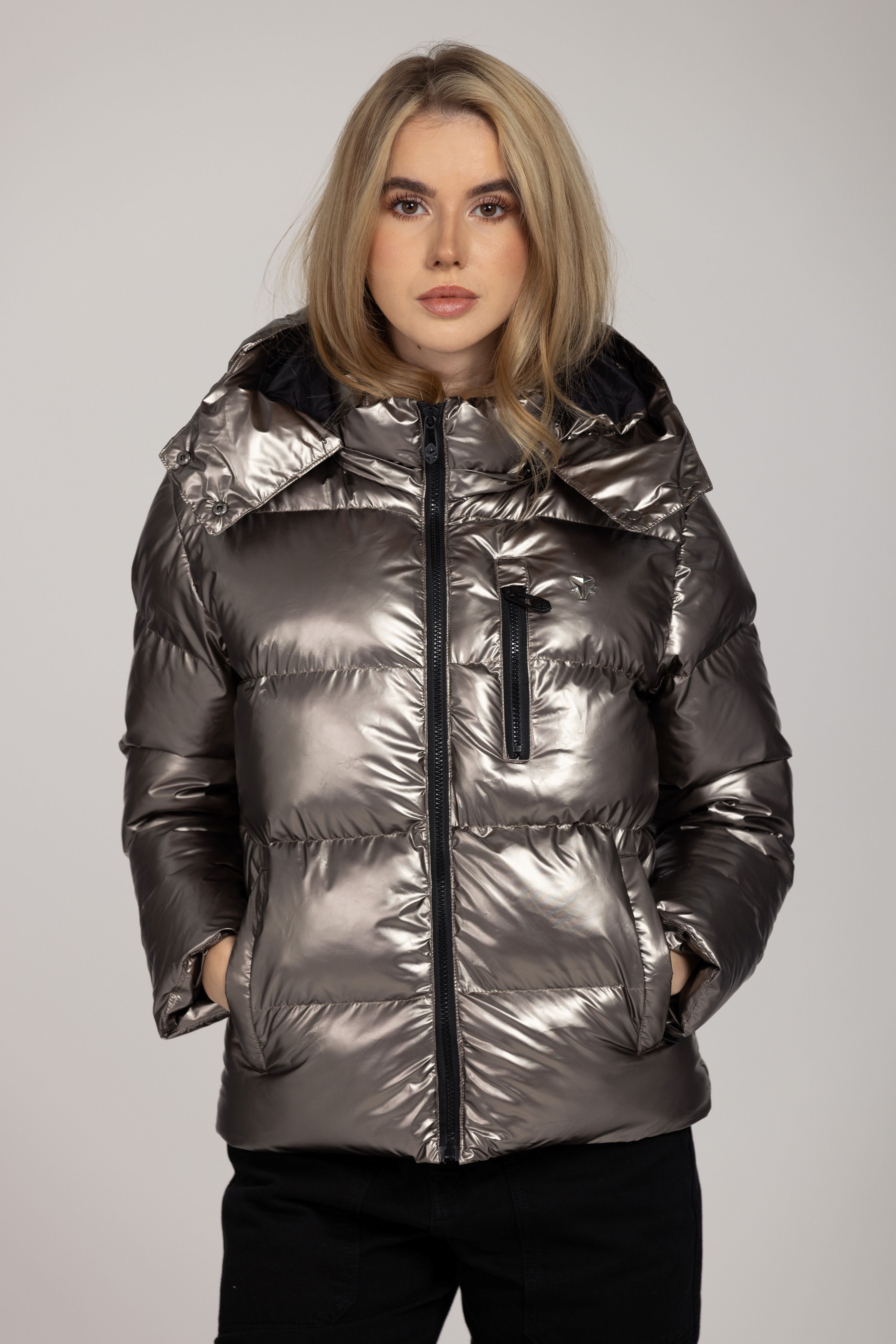 Nebula Puffer (Glossy Bronze)