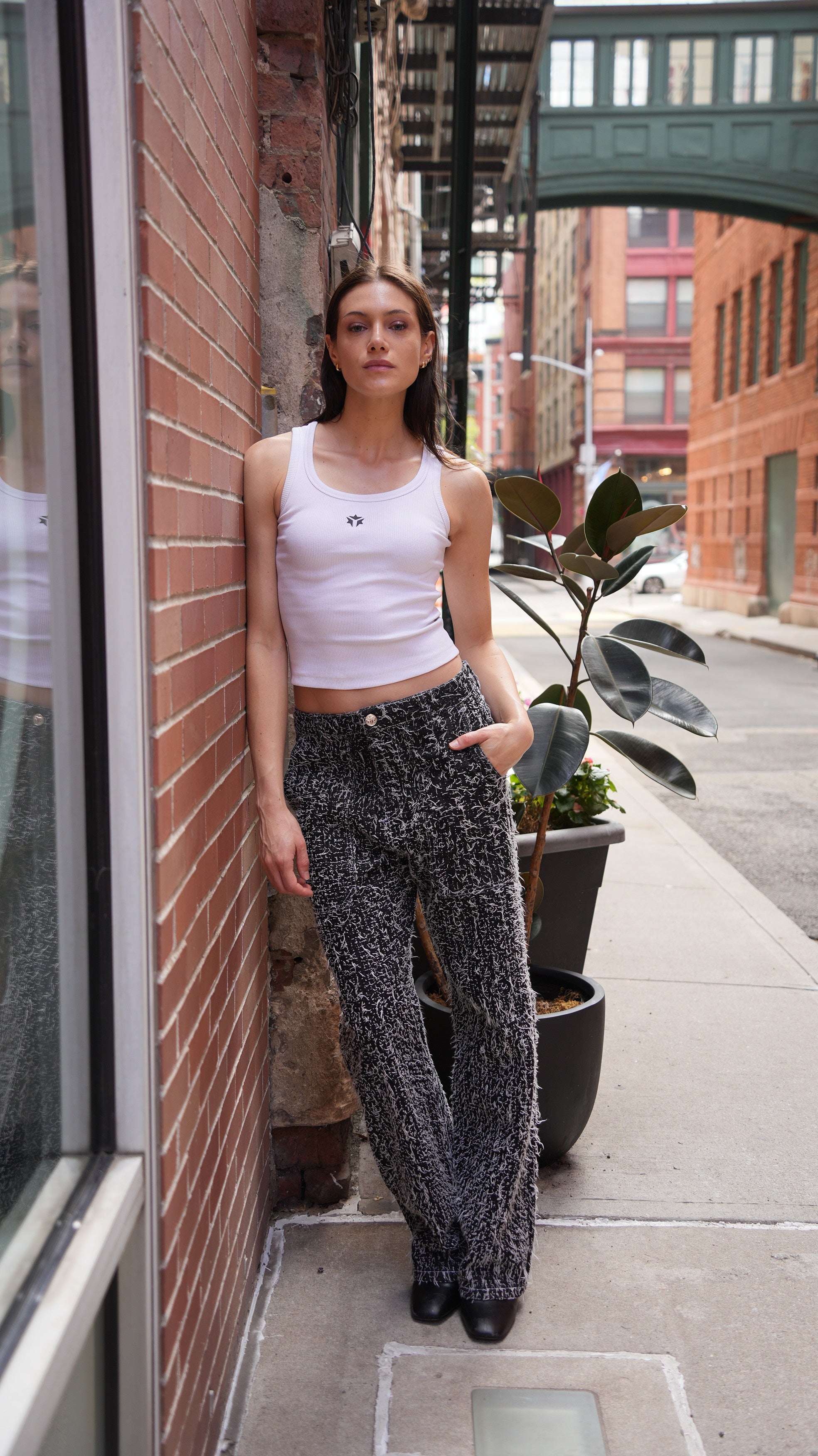 Cropped Tank Top (White)