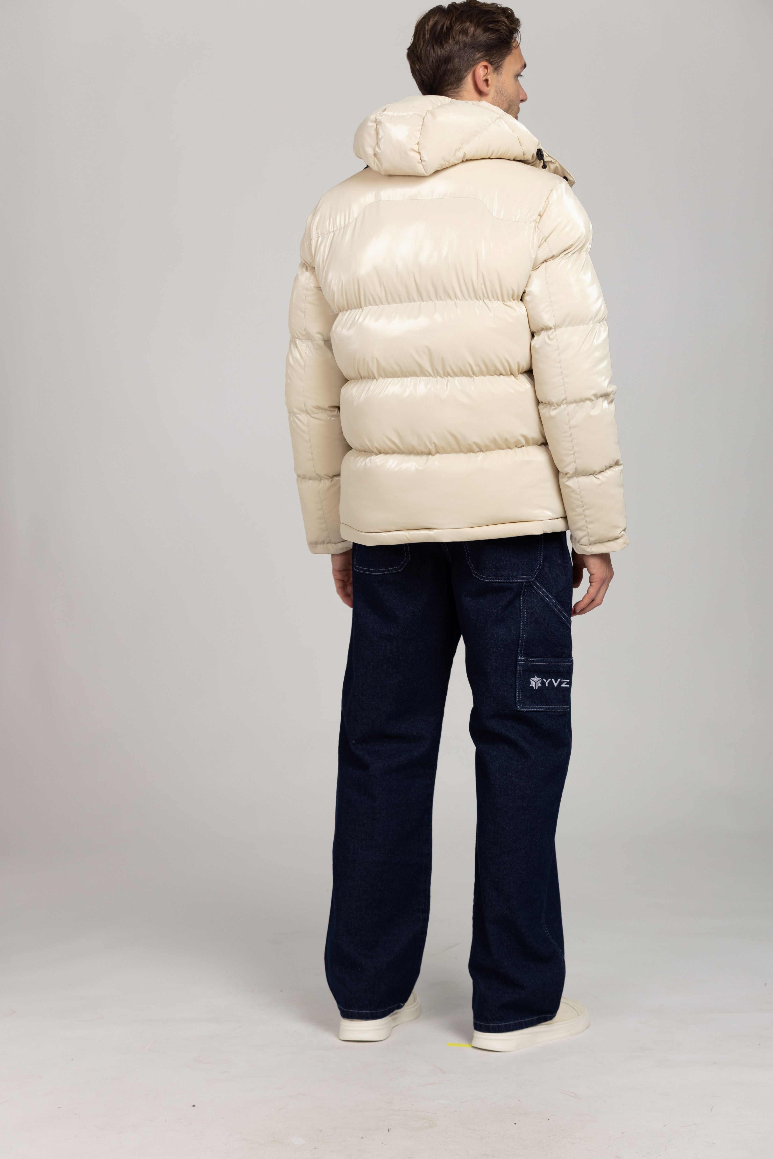 Nebula Puffer (Glossy Beige)