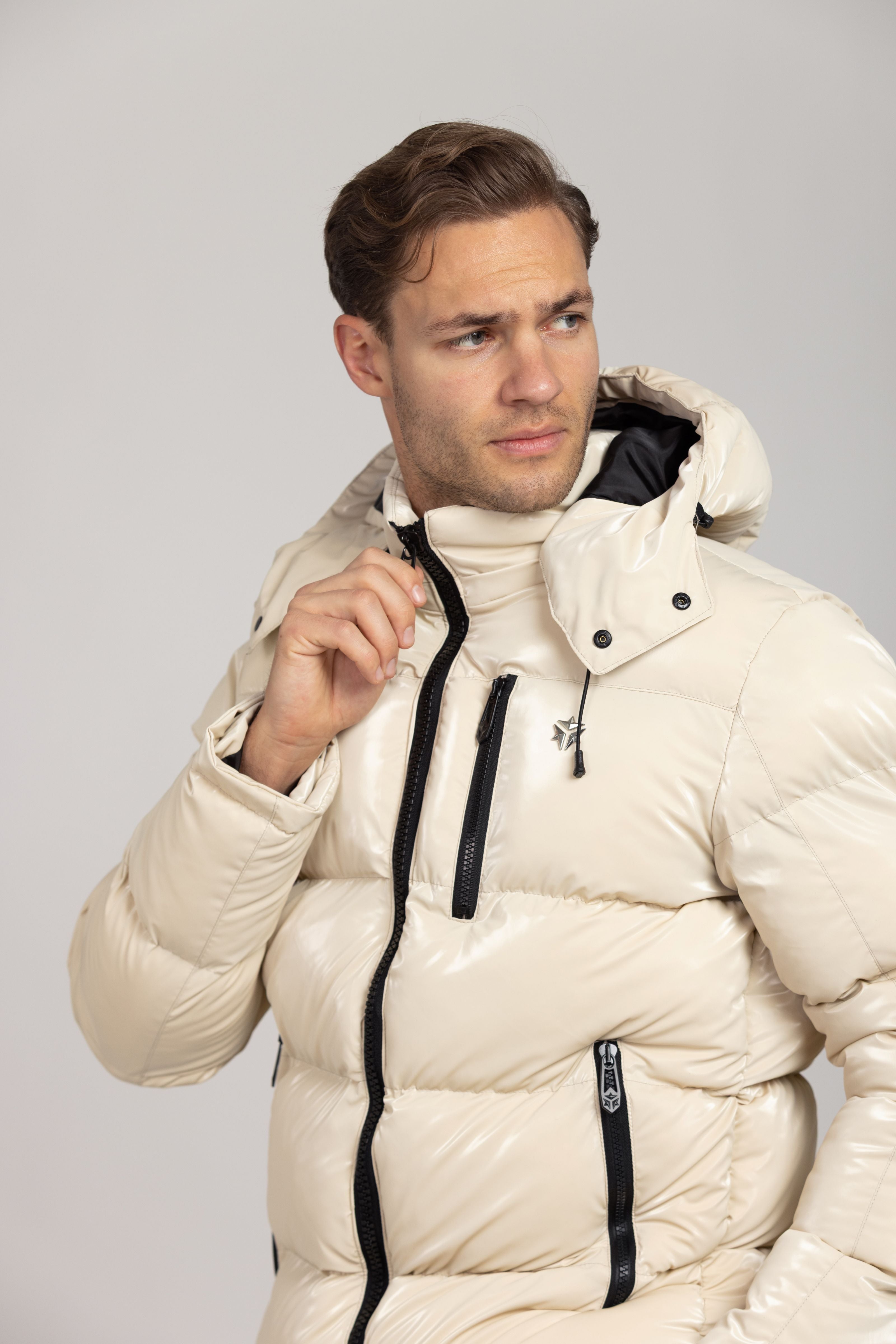 Nebula Puffer (Glossy Beige)