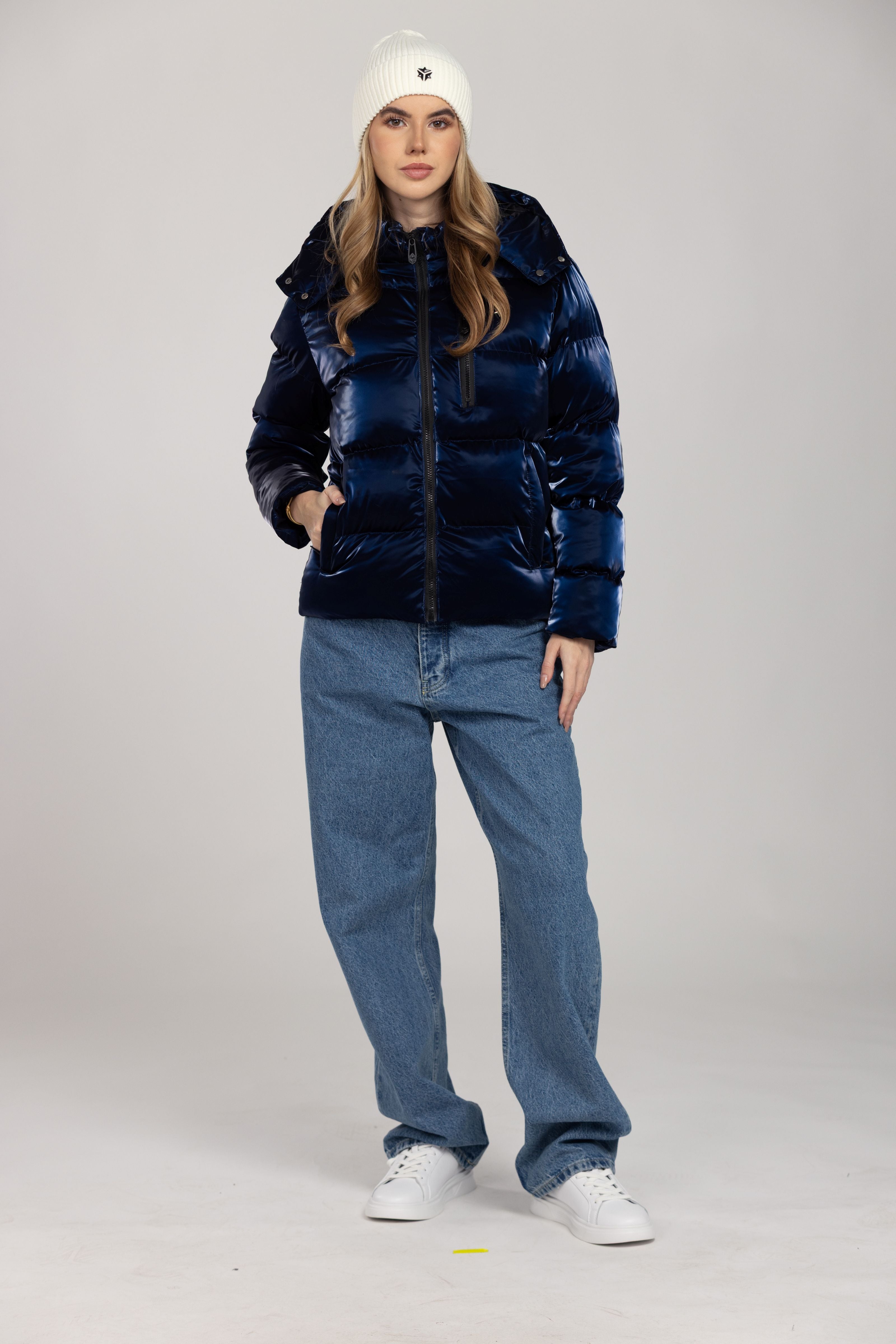 Nebula Puffer (Glossy Blue)