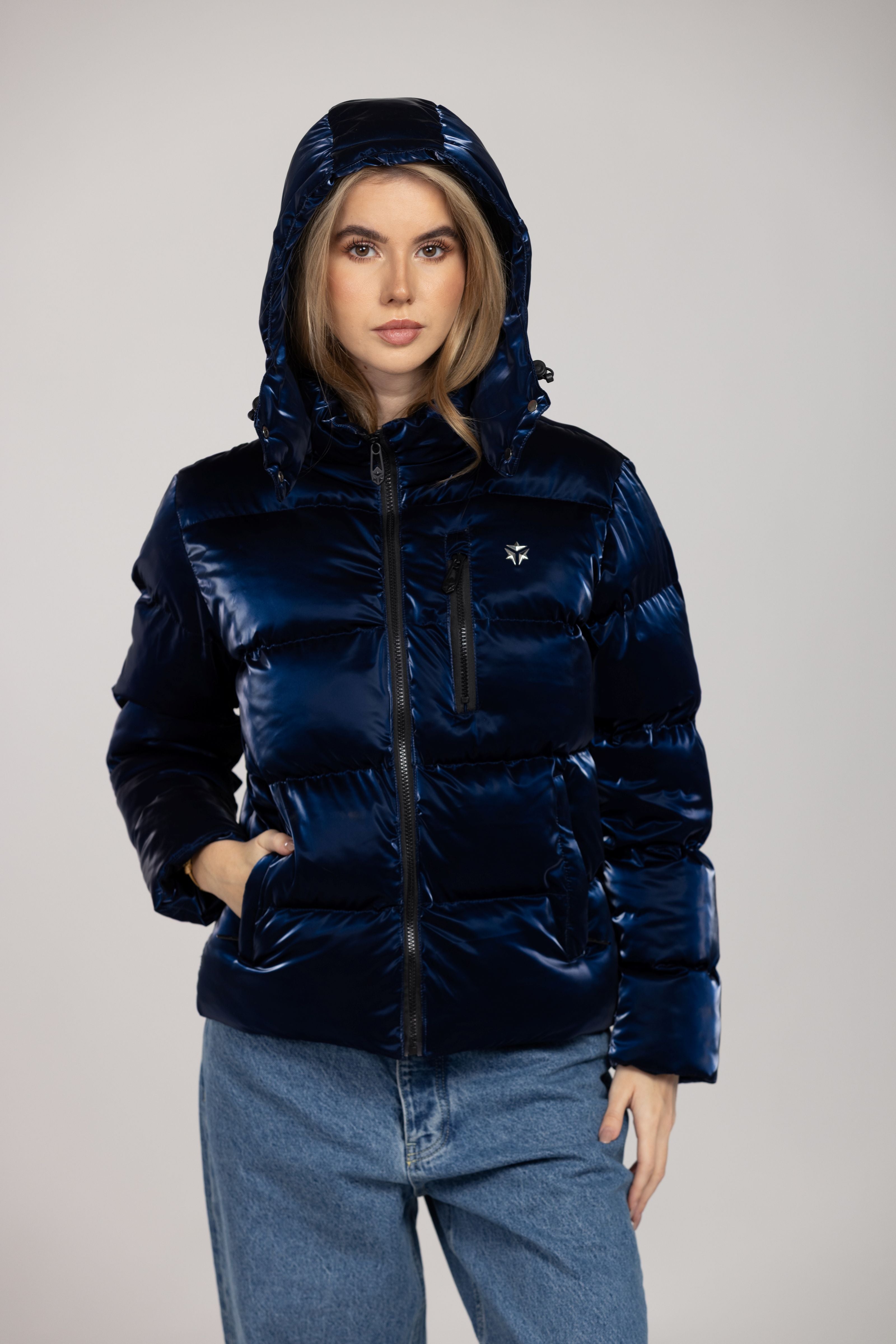 Nebula Puffer (Glossy Blue)